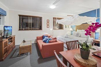 Eden Lodge - Accommodation Fremantle 14