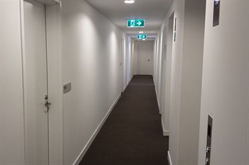 Aura On Flinders Serviced Apartments - Accommodation Fremantle 0