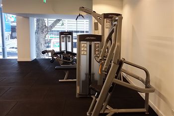 Aura On Flinders Serviced Apartments - Accommodation Fremantle 1