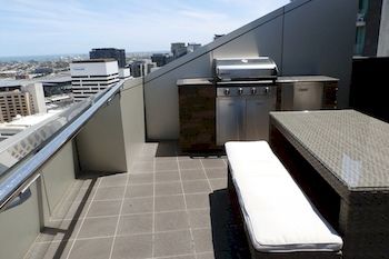Aura On Flinders Serviced Apartments - Accommodation Fremantle 7