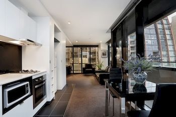 Aura On Flinders Serviced Apartments - Accommodation Fremantle 10