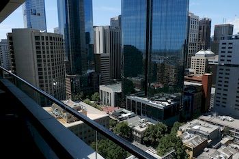 Aura On Flinders Serviced Apartments - Accommodation Fremantle 14