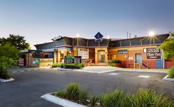 Meadow Inn Hotel-Motel - Accommodation Fremantle 12