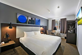 Quality Hotel CKS Sydney Airport - Accommodation Fremantle 1