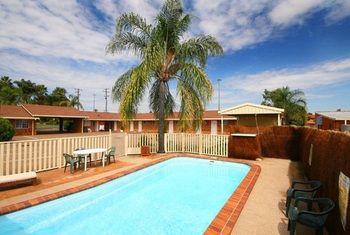 Golden Grain Motor Inn - Accommodation Fremantle 11