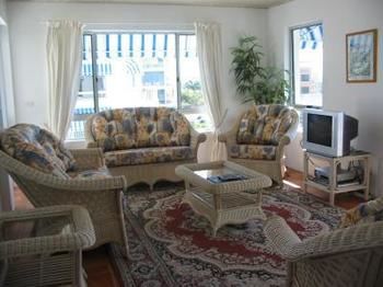 Estoril On Moffat - Accommodation Fremantle 4