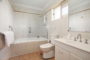 Edward Parry Motel & Apartments - Accommodation Fremantle 2