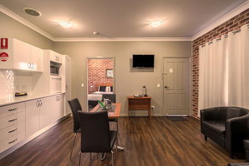 Akuna Motor Inn And Apartments - Accommodation Fremantle 18