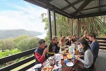 Pittwater YHA - Hostel - Accommodation Fremantle 2
