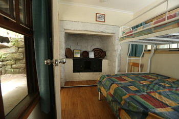 Pittwater YHA - Hostel - Accommodation Fremantle 17
