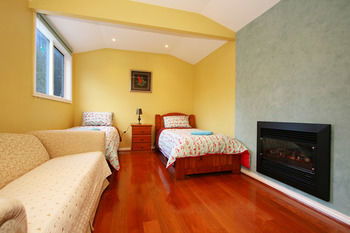 Roseland Holiday House - Accommodation Fremantle 6