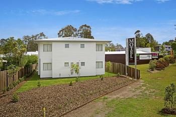 Cooroy Luxury Motel Apartments Noosa - Accommodation Fremantle 18