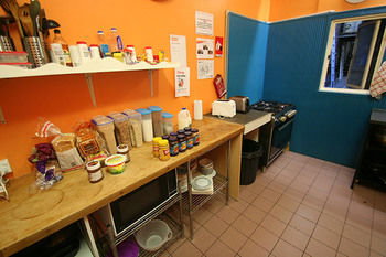 Zing Backpackers - Accommodation Fremantle 0