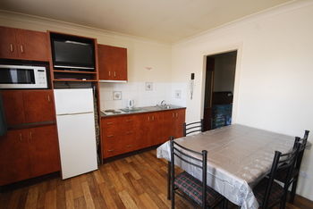 Motabelle Holiday Units - Accommodation Fremantle 5