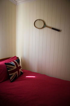 The Wattle Lodge - Accommodation Fremantle 7