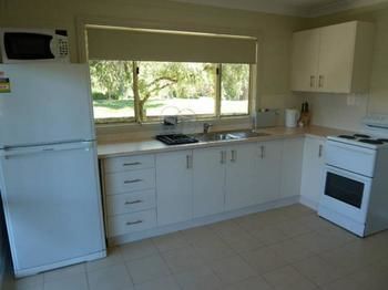 Emerald Apartment - Accommodation Fremantle 7