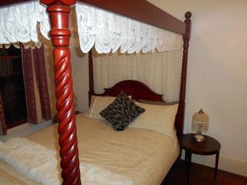 A Twist Of Willow - Accommodation Fremantle 5