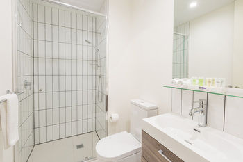 City Edge Box Hill - Accommodation Fremantle 12