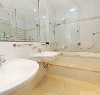 Neutral Bay 46 Young Furnished Apartment - Accommodation Fremantle