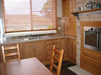 16 Gregson - Silky Oaks - Accommodation Fremantle 13