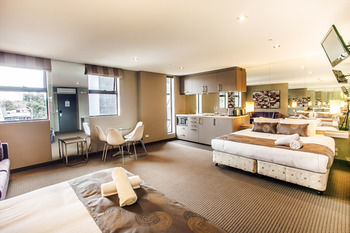 Comfy Kew Apartments - Accommodation Fremantle 9