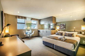 Comfy Kew Apartments - Accommodation Fremantle 12