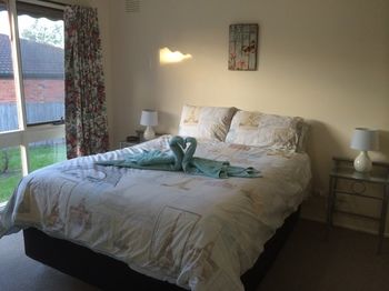 Australian Home Away At East Doncaster - Accommodation Fremantle 3