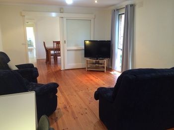 Australian Home Away At East Doncaster - Accommodation Fremantle 13