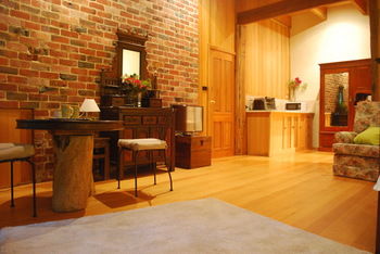 Rocky Creek Art Garden B&B - Accommodation Fremantle 10