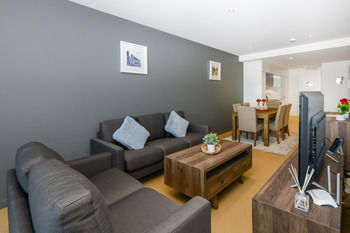 UrbanMinder At SQ - Accommodation Fremantle 13