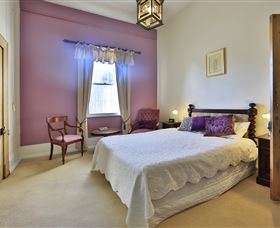 Racecourse Inn - The - Accommodation Fremantle 1