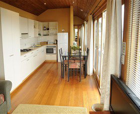 Boat Shed - The - Accommodation Fremantle 4