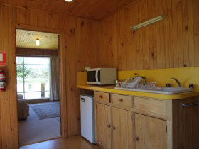 Collins Cap Cottage - Accommodation Fremantle 0
