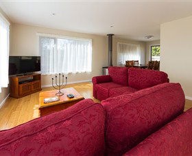 Catherine Lodge Farm Gate Cottages - Accommodation Fremantle 0