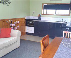 Hobart Cabins And Cottages - Accommodation Fremantle 4