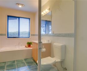 Carol's B&B - Accommodation Fremantle 4