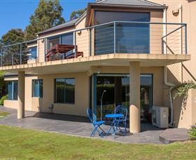 Carol's B&B - Accommodation Fremantle 5