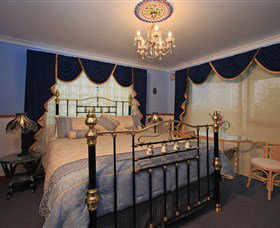 Moonlight Bay B&B Guest House - Accommodation Fremantle 2