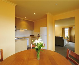 Country Club Villas - Accommodation Fremantle 1
