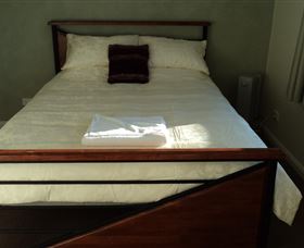 Brady's View Bed And Breakfast Holiday Apartment - Accommodation Fremantle 1