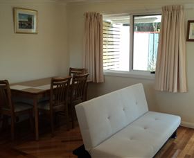 Brady's View Bed And Breakfast Holiday Apartment - Accommodation Fremantle 4