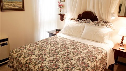 Forlonge Bed & Breakfast - Accommodation Fremantle 4