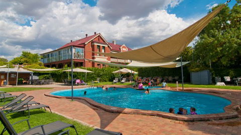Alzburg Resort Mansfield - Accommodation Fremantle 1