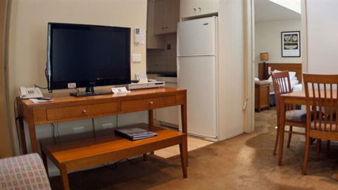 Alzburg Resort Mansfield - Accommodation Fremantle 4