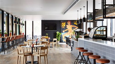 The Schaller Studio - Accommodation Fremantle 4