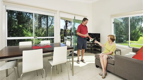 Eastern Beach Holiday Park - Accommodation Fremantle 5
