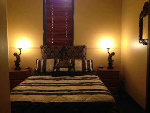Church House B&B Gundagai - Accommodation Fremantle 9