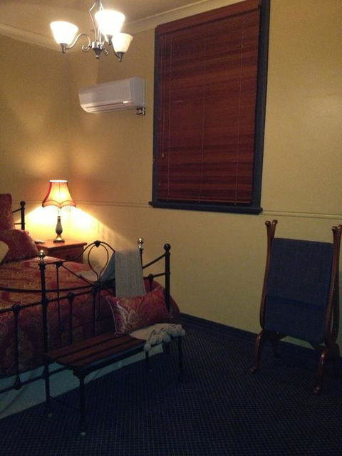 Church House B&B Gundagai - Accommodation Fremantle 12