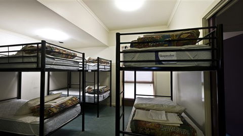 Brambuk Backpackers - Accommodation Fremantle 2