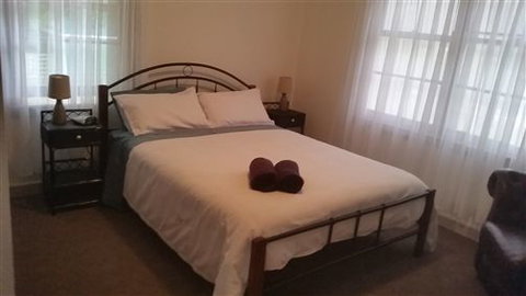 Lakeside Vista Holiday House - Accommodation Fremantle 2